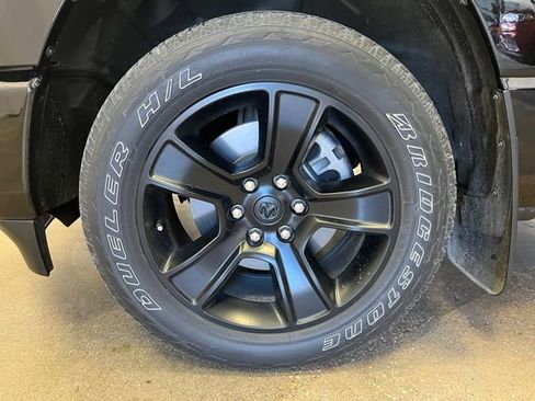 Used 2023 RAM 1500 Big Horn AWD/4WD image 29