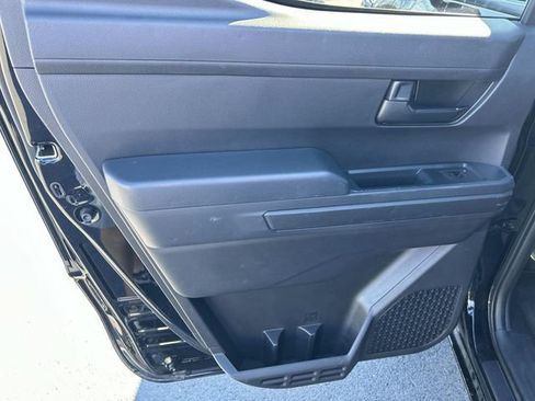 Used 2024 Toyota Tacoma SR5 image 19