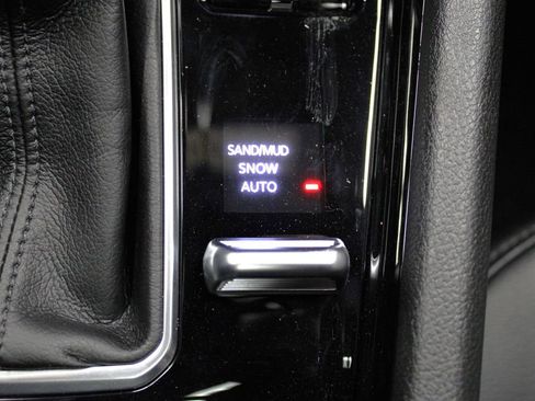 New 2026 Jeep Compass Limited w/ Sun, Sound & Navigation Group image 23