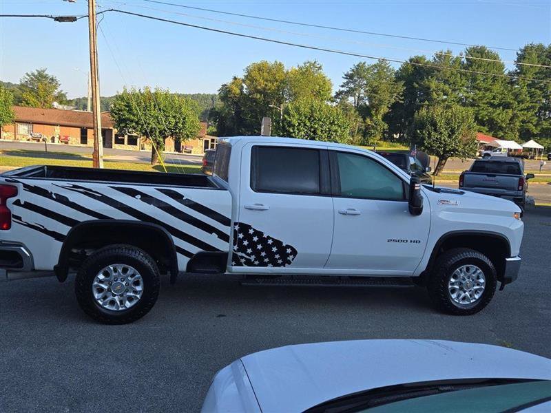 Used 2023 Chevrolet Silverado 2500 LT w/ Convenience Package AWD/4WD image 7