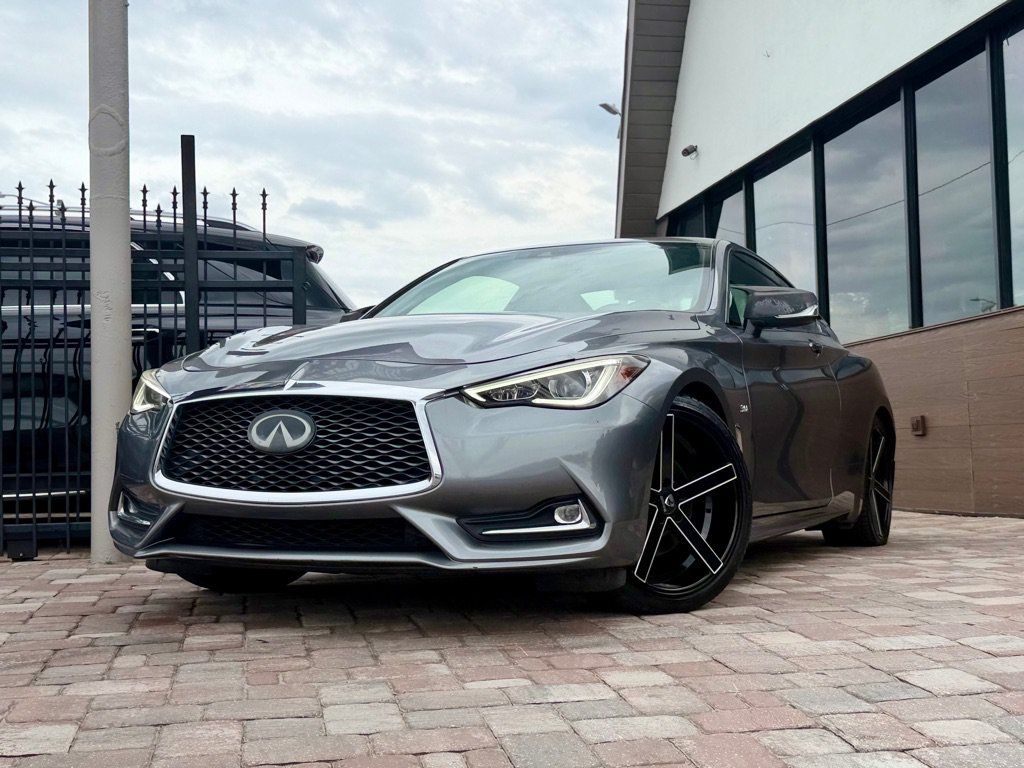 Used 2020 INFINITI Q60 3.0t Luxe RWD image 4