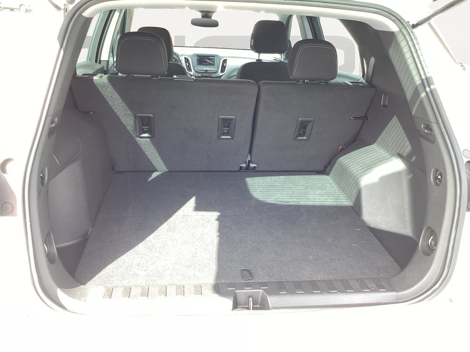 Used 2024 Chevrolet Equinox LS FWD image 13