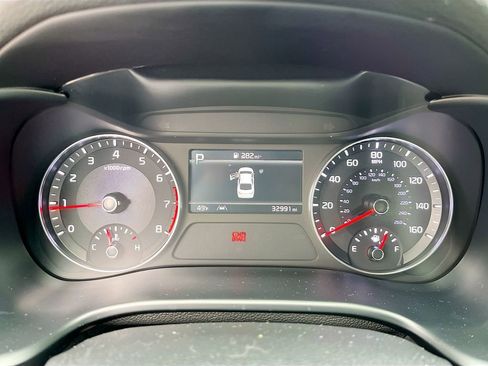 Certified 2024 Kia Forte GT-Line image 12