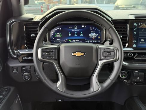 Used 2023 Chevrolet Silverado 1500 LTZ w/ LTZ Premium Package image 20