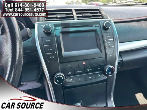 Used 2017 Toyota Camry SE FWD image 15