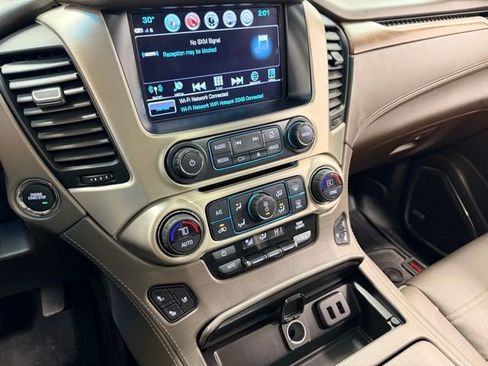 Certified 2020 GMC Yukon XL Denali w/ Open Road Package image 13