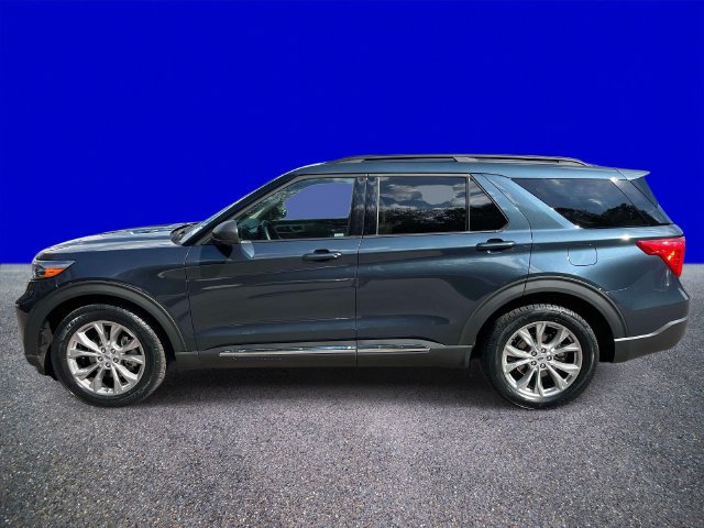 Certified 2024 Ford Explorer XLT w/ Equipment Group 202A RWD image 6