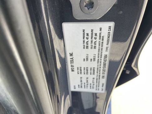 Used 2019 Tesla Model 3 Mid Range RWD image 35