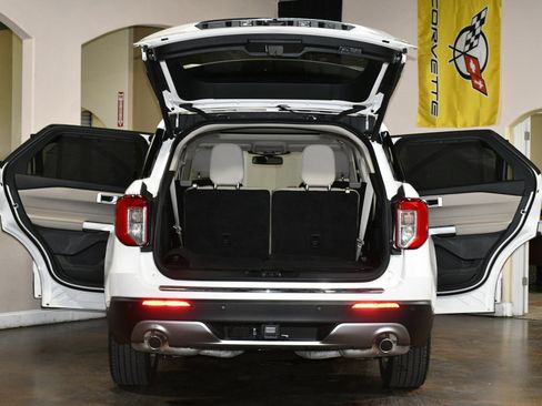 Used 2020 Ford Explorer Limited w/ Class III Trailer Tow Package image 88