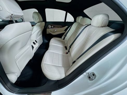 Used 2020 Mercedes-Benz E 350 Sedan image 30