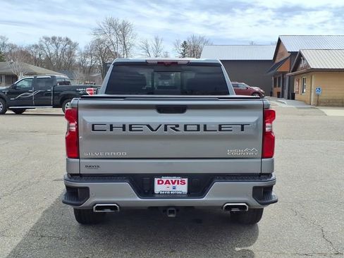 Used 2024 Chevrolet Silverado 1500 High Country w/ High Country Premium Package image 4