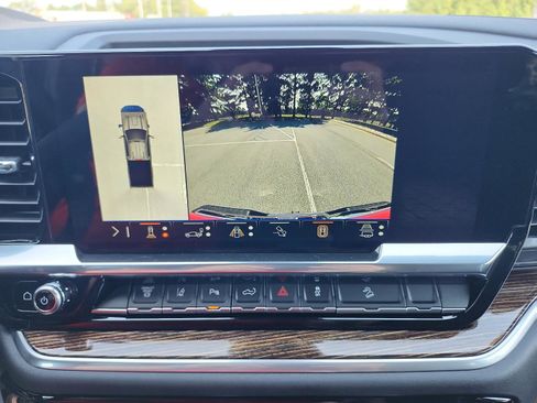 New 2025 GMC Sierra 2500 SLE w/ SLE Value Package; image 15