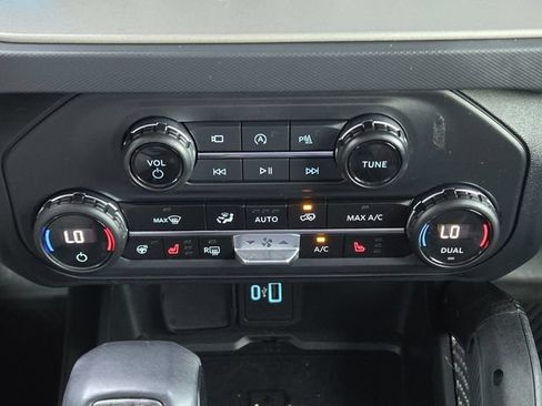 Used 2023 Ford Bronco Raptor AWD/4WD image 18