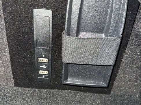 Used 2014 Mercedes-Benz S 550 Sedan image 36