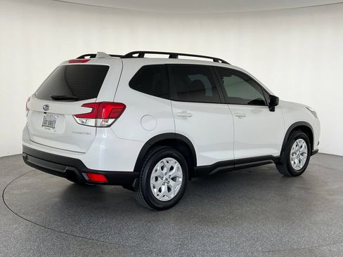Certified 2023 Subaru Forester AWD/4WD image 4