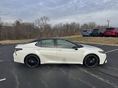 Used 2022 Toyota Camry XSE image 2