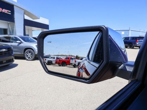 New 2026 GMC Canyon Denali image 25