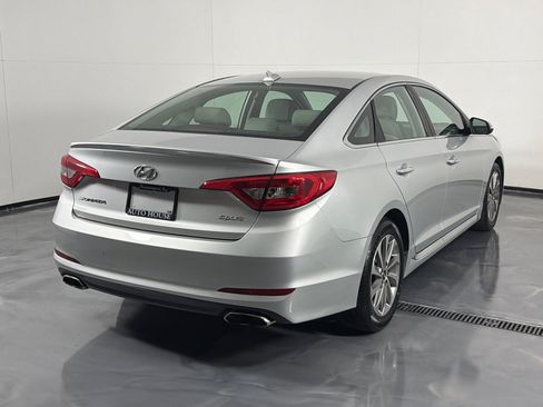 Used 2015 Hyundai Sonata Sport w/ Option Group 03 FWD image 5