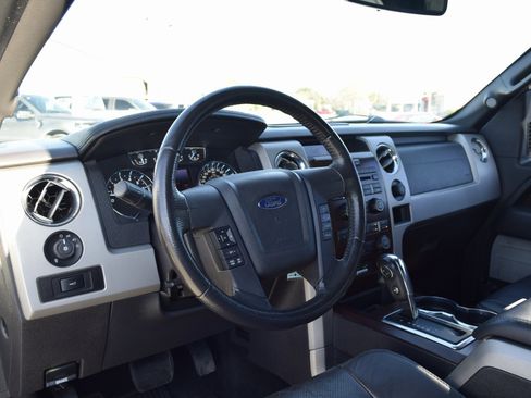 Used 2012 Ford F150 Lariat w/ Lariat Chrome Pkg image 32
