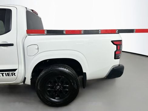 Used 2025 Nissan Frontier S image 35