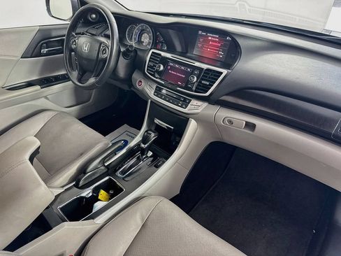 Used 2015 Honda Accord EX-L image 37