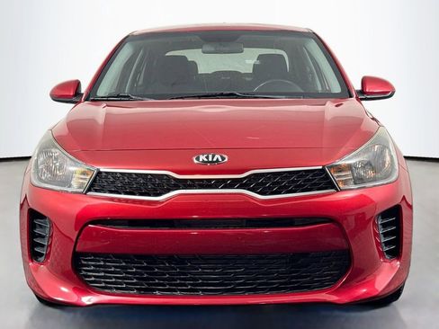 Used 2018 Kia Rio S image 2