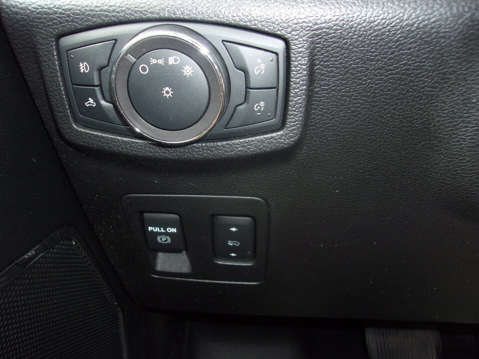 Used 2019 Ford F150 Lariat AWD/4WD image 21