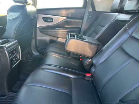 Used 2022 Nissan Murano SL w/ Cargo Package image 13
