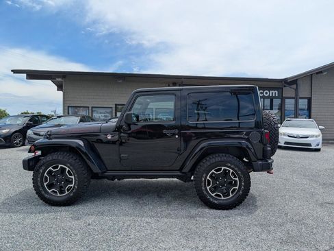 Used 2015 Jeep Wrangler Rubicon AWD/4WD image 11