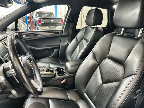 Used 2017 Porsche Macan S AWD/4WD image 13