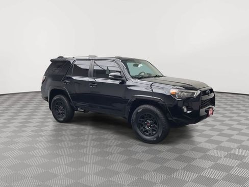 Used 2019 Toyota 4Runner SR5 Premium AWD/4WD image 34