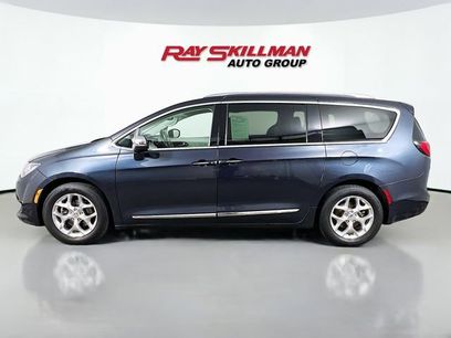 Used 2019 Chrysler Pacifica Limited