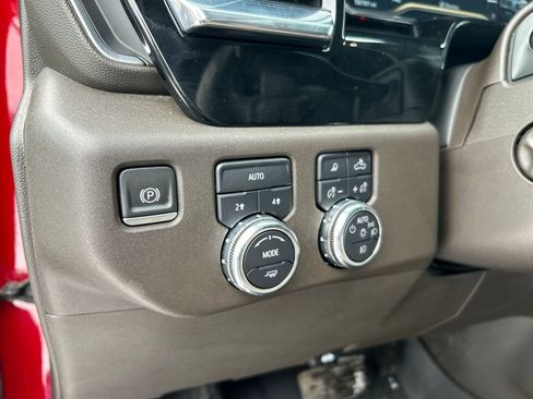Used 2022 GMC Sierra 1500 SLT w/ SLT Convenience Package image 25