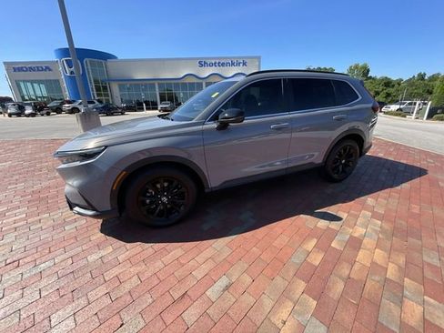 Certified 2023 Honda CR-V Sport image 29