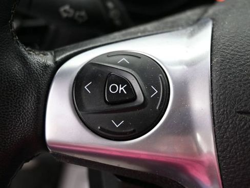 Used 2016 Ford C-MAX SE w/ Equipment Group 201A FWD image 16