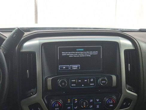 Used 2017 GMC Sierra 3500 SLT w/ Duramax Plus Package AWD/4WD image 16