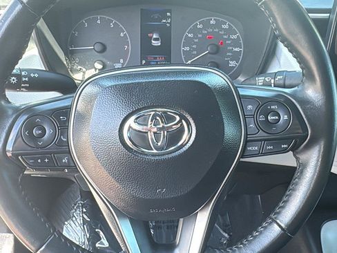 Used 2025 Toyota Corolla SE FWD image 17