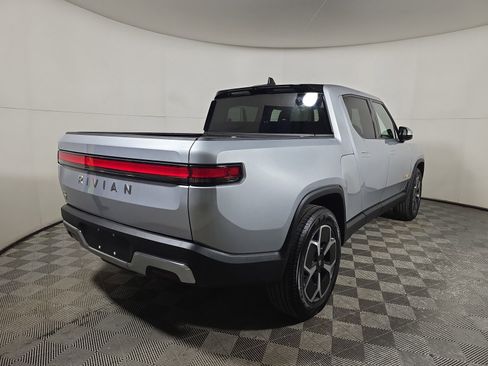 Used 2022 Rivian R1T Adventure image 5