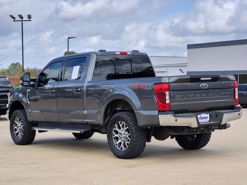 Used 2020 Ford F250 Lariat w/ Lariat Value Package image 3