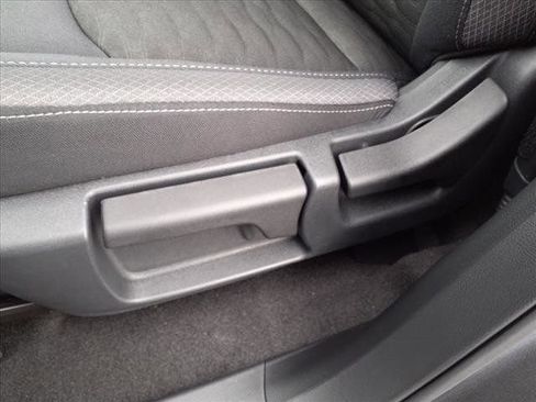 New 2025 Nissan Pathfinder S image 27