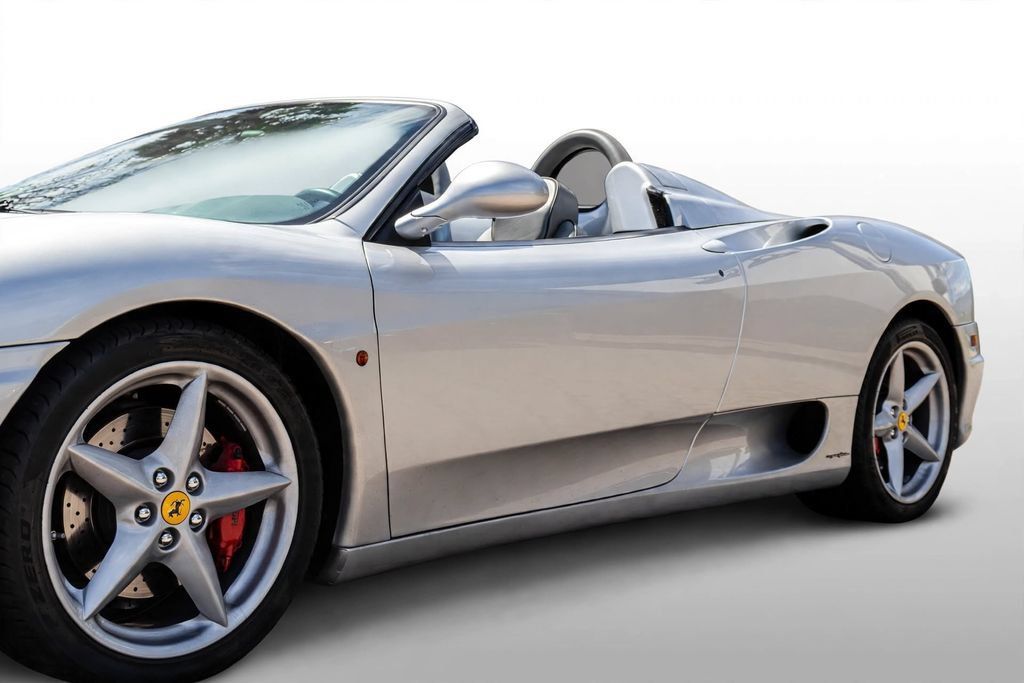 Used 2002 Ferrari 360 Spider RWD image 32