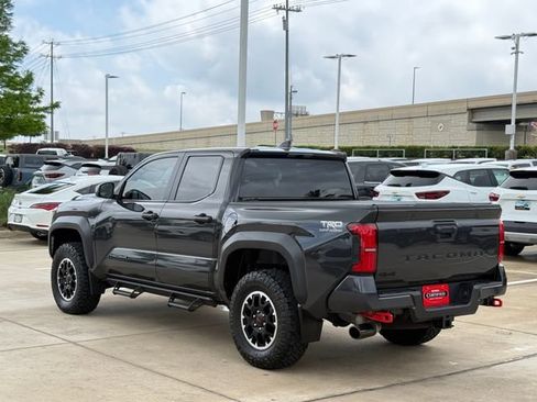 Used 2024 Toyota Tacoma TRD Off-Road AWD/4WD image 4