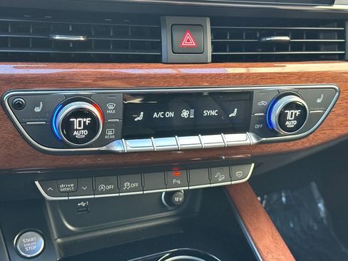 Used 2022 Audi A4 2.0T allroad Premium Plus w/ Premium Plus Package image 21