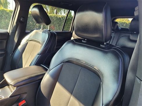 Used 2024 Jeep Grand Cherokee L Altitude image 13