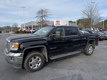 Used 2018 GMC Sierra 2500 SLE w/ SLE Preferred Package
