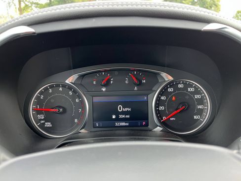 Used 2025 Chevrolet Blazer LT FWD image 36