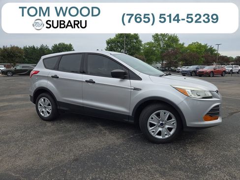 Used 2016 Ford Escape S FWD image 1
