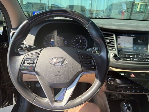 Used 2018 Hyundai Tucson SEL Plus FWD image 8