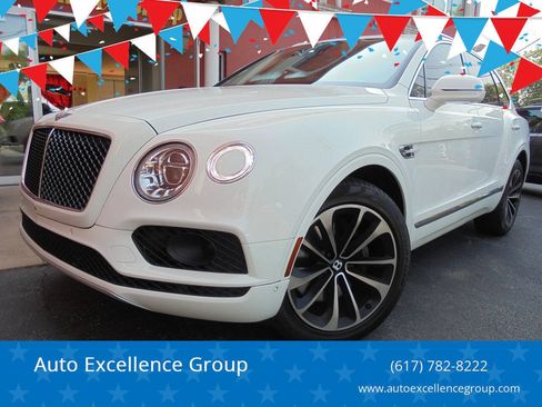 Used 2019 Bentley Bentayga AWD/4WD image 1