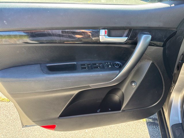 Used 2014 Kia Sorento LX FWD image 14